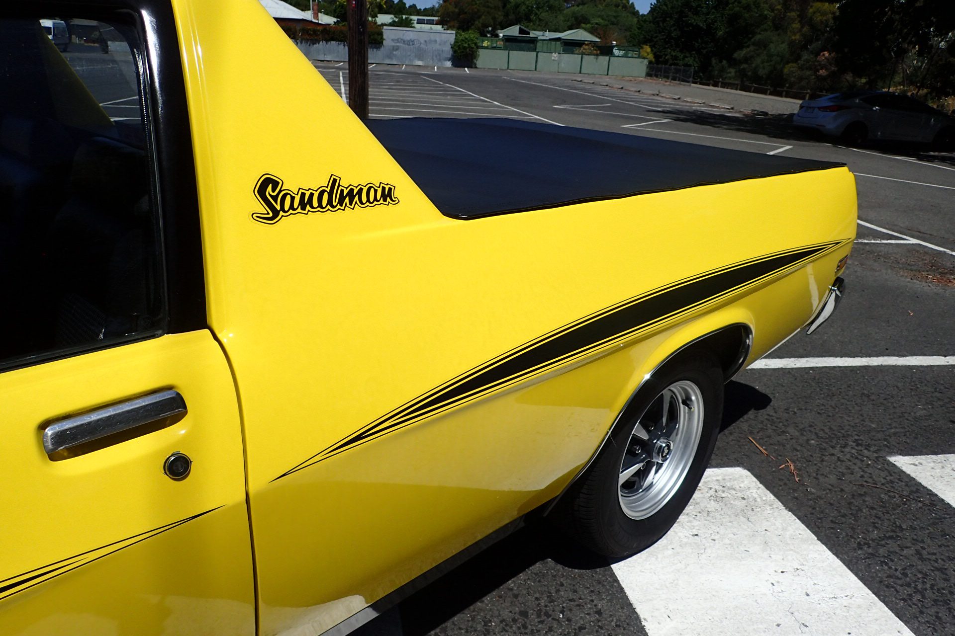 1972 Holden HQ Ute - SOLD | The Classic Centre